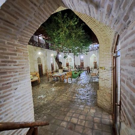 Umar Hotel In The Old City Buhara Exterior foto