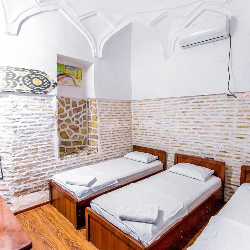 Umar Hotel In The Old City Buhara Exterior foto